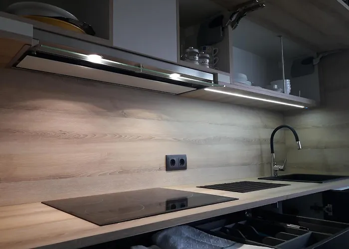 Besbello - * Santiago de Compostela